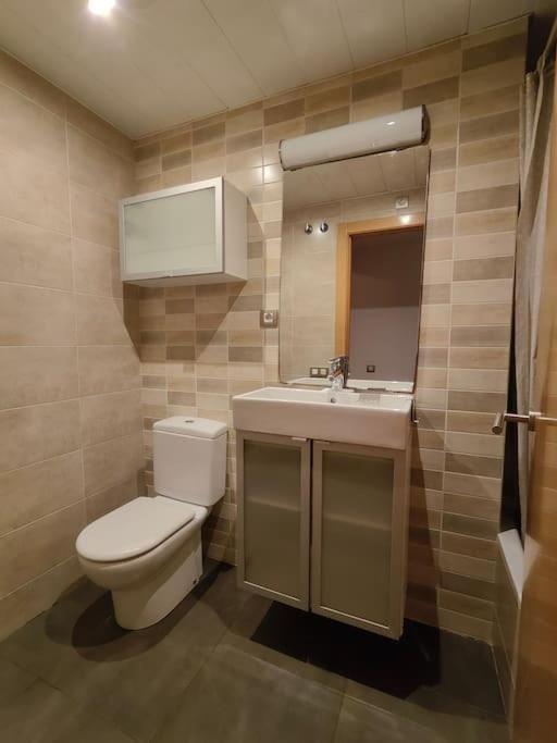 Large Terrace Luxury Apartment Сан-Адріа-де-Бесос Екстер'єр фото